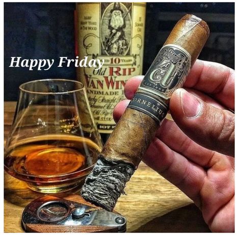 Male Lifestyle, Cuban Cigars, Good Cigars, Pipes And Cigars, Cigars And Whiskey, Whiskey Decanter, Fun Drinks, Cigars, Manners