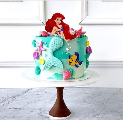 Frozen Birthday Party Cake, Disney Princess Birthday Cakes, Little Mermaid Cake, Ariel Cake, Little Mermaid Cakes, Mermaid Birthday Party Decorations, Mermaid Theme Birthday Party, Mermaid Birthday Cakes