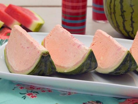 Watermelon Recipes Perfect for Summer – SheKnows Watermelon Ice Cream, Frozen Watermelon, Watermelon Ice, Watermelon Rind, No Churn Ice Cream, Slices Recipes, Watermelon Slices, Cream Recipes, Frozen Desserts