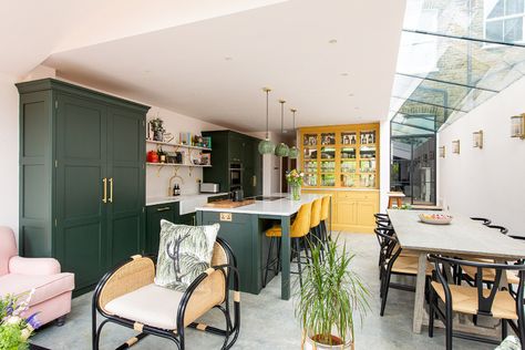 Peckham Rye Kitchen & Utility — Herringbone Kitchens Herringbone Kitchen, Open Plan Kitchen Dining, Open Plan Kitchen Living Room, Shaker Style Kitchens, Kusadasi, Kitchen Dining Living, Kitchen Utilities, Kitchen Extension, Kitchen Inspiration Design