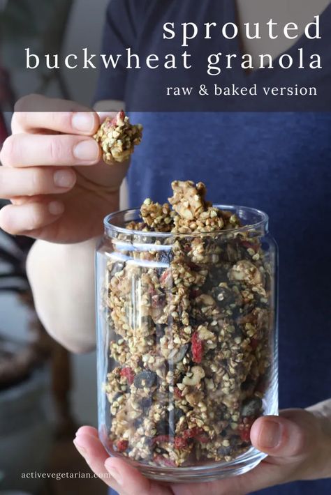 Buckwheat Gluten Free, Raw Vegan Breakfast, Sprouted Buckwheat, Déjeuner Healthy, Buckwheat Granola, Raw Granola, Buckwheat Recipes, Vegan Granola, Raw Pumpkin Seeds