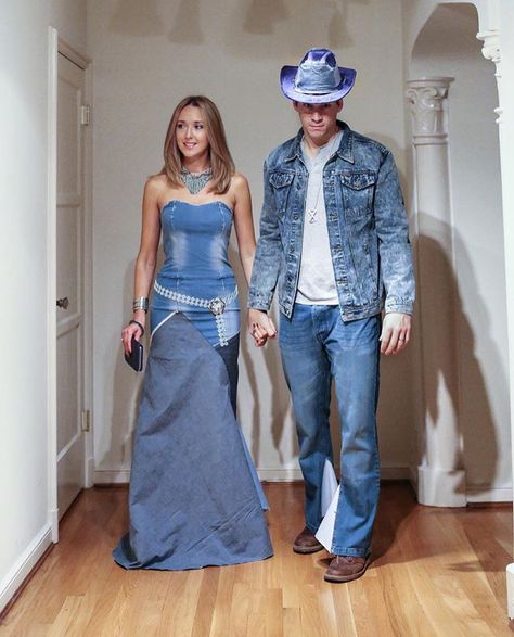 Britney & Justin Jeans Halloween Costume, Rip Twenties, Denim Party, 2023 Halloween, Burn Book, Iconic Looks, Cool Captions, Insta Captions, Halloween 2023