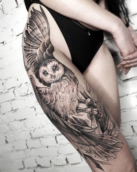 Owl Thigh Tattoos, Owl Forearm Tattoo, Spirit Animal Tattoo, Tatuaje Trash Polka, Owl Tattoo Sleeve, Prince Tattoo, Owl Tattoo Drawings, Animal Tattoos For Women, Owl Tattoo Design