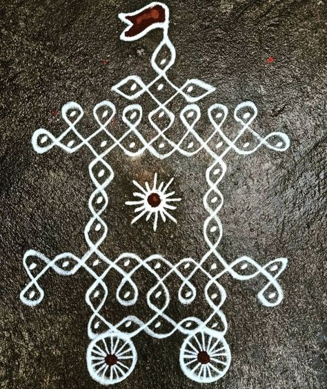 Revathi Murali on Instagram: “"Ratha" means chariot and "Sapthami" means the seventh day, it is the day when the Surya/Sun God☀️ is believed to ride on the chariot…” Ratha Saptami Rangoli, Radham Muggu, Danurmasam Muggulu, Ratham Muggu, Ratha Saptami, Simple Rangoli With Dots, Very Easy Rangoli Designs, Rangoli Designs Photos, Easy Rangoli Designs Diwali