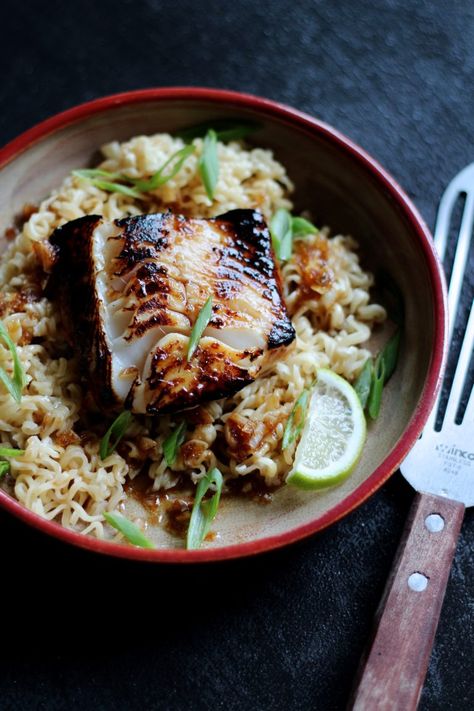 Sablefish Recipes, Ginger Soy Marinade, Cod Recipes Healthy, Ginger Glaze, Soy Glaze, Noodles Ramen, Black Cod, Cod Recipes, Ramen Noodles