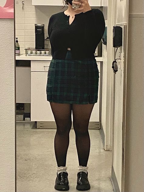 Outfits With Ruffle Socks, Shiny Loafers Outfit, Green Plaid Skirt Outfit Winter, Cropped Cardigan And Skirt Outfit, Blue And Green Plaid Skirt Outfit, Plaid Skirt With Tights, Plade Skirt Outfit, Ruffle Socks With Loafers, Blue Plaid Skirt Outfit