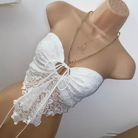 Mesh Halter Top, 90k Followers, White Mesh Dress, Women Crop Top, 2000s Clothes, Cute Everyday Outfits, Really Cute Outfits, Looks Vintage, Dream Clothes