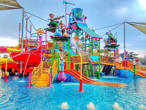 Water Park Ideas, Water Park Rides, Ideas De Piscina, Indoor Pool Design, Outdoor Birthday, Parc D'attraction, Waterpark, Water Play, Life Tips