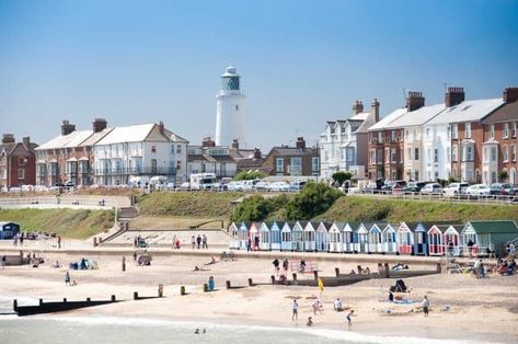 A weekend travel guide to Suffolk exploring seaside town Southwold and a a boutique hotel stay in Ipswich #suffolk #uk #southwold Southwold Suffolk, Ipswich Suffolk, Suffolk Coast, Old Summer, Regency England, Spa Furniture, House Colour, Suffolk England, Time Stands Still