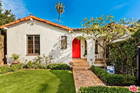 320 Huntley Dr, West Hollywood, CA 90048 | Estately 🧡 | MLS# 21112453 Spanish Colonial Homes, Spanish Revival Home, Mediterranean Exterior, Spanish Bungalow, Hacienda Style Homes, Mediterranean Style Homes, Mediterranean Home Decor, Casas The Sims 4, Spanish Style Home