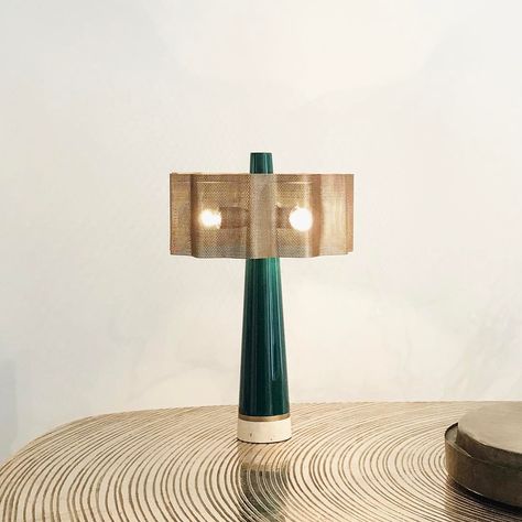 HUMBERT  &  POYET on Instagram: “COLLECTION | PIASA | AD #humbertetpoyet #architecture #design #lighting #travertino #brass #artistesdecorateurs #admagazine #piasa #auction…” Industrial Style Lamps, Lamp Inspiration, Repurposed Lamp, Statement Lamp, Rustic Lamps, Decorative Table Lamps, Instagram Beauty, Beautiful Lighting, Brass Lamp