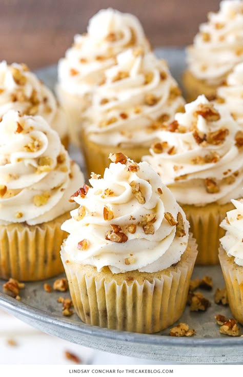 Pecan Cupcakes Recipe, Butter Pecan Cupcakes, Cinnamon Buttercream Frosting, Pecan Cupcakes, Butter Pecans, Moist Vanilla Cupcakes, Cinnamon Buttercream, Oreo Cupcakes, Gourmet Cupcakes