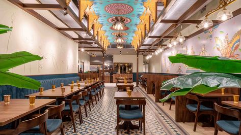 Traditional Cafe, Resturant Interior, Indian Cafe, Restaurant Indian, Aesthetic Indian, Resturant Design, Indian Interior Design, Indian Interiors, Traditional Interior Design