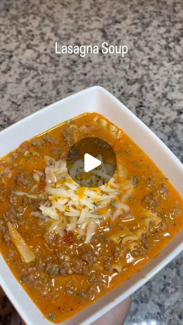 Lasagna Dinner, Soup Winter, Winter Soup Recipes, Cabbage Recipes Healthy, Lasagna Soup Recipe, Winter Soup Recipe, Easy Lasagna Recipe, Soup Ingredients, Winter Soup