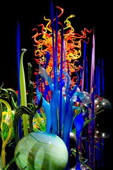 Melted Plastic, Dale Chihuly, Art Of Glass, Blown Glass Art, Glass Sculptures, Chihuly, Gorgeous Glass, Glass Vases, Free Flowing