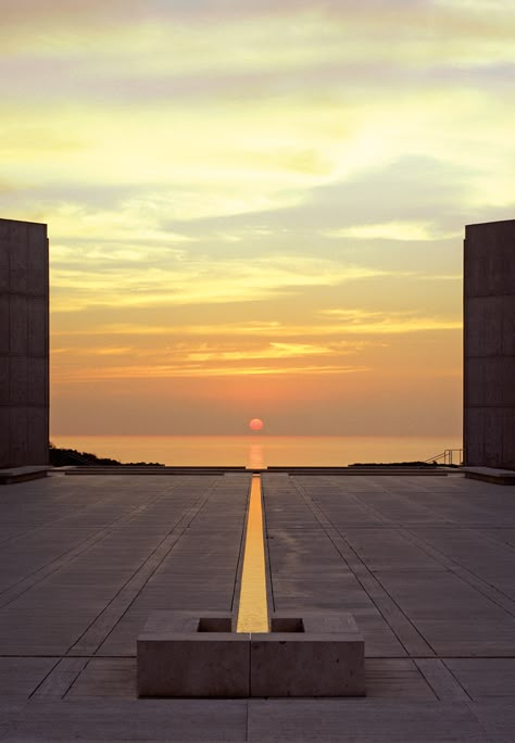 Louis Kahn Architecture, Sunlight Architecture, Louis Khan, Artistic Architecture, Salk Institute, Louis Kahn, Entrance Gates Design, Architecture Concept Drawings, Layout Architecture