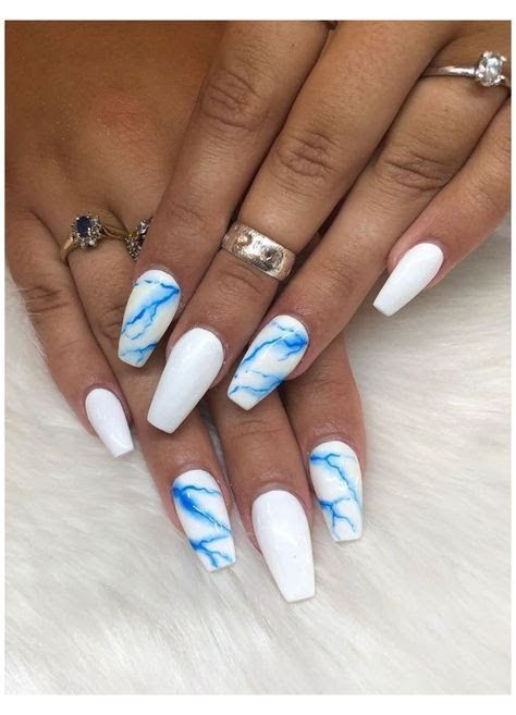 White Nails With Blue, Blue Marble Nails, Nails With Blue, Marble Acrylic Nails, Future Nails, Nails Grunge, Blue And White Nails, Blue Coffin Nails, White Coffin Nails