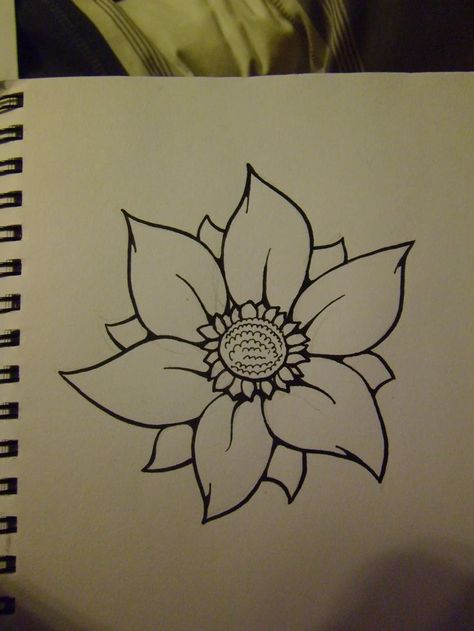 Easy Flower Drawings, Drawing Hands, Drawing Eyes, Drawing Faces, White Drawing, Plant Drawing, Black And White Drawing, Drawing Images, Things To Draw