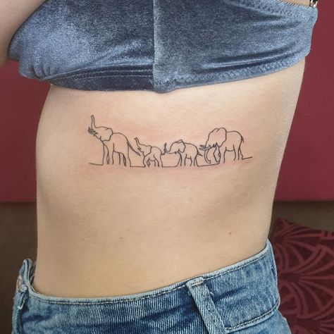 Small Inspirational Tattoos, Elephant Family Tattoo, Tattoo Silhouette, Tiny Elephant Tattoo, Tattoo With Flowers, Strong Tattoos, Elephant Tattoo Design, Men's Fashion Tips, Mommy Tattoos