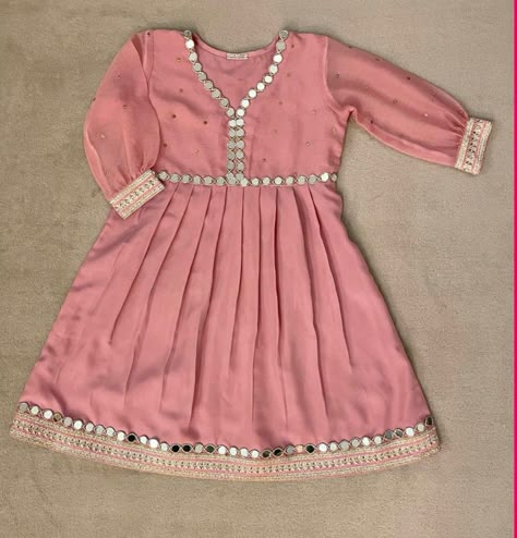 Mirror Frock Design, Latest Mirror Work Dresses, Mirror Work Frock Design, Baby Girl Suit Design, Mirror Dress Design, Mirror Work Dress Design, Laces Design, Mirror Work Dress