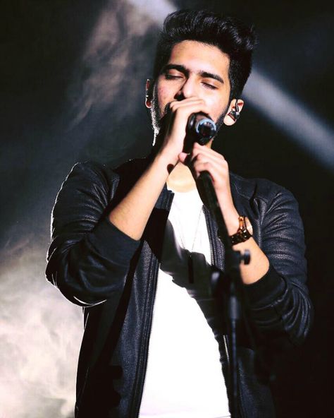 Armaan-Malik-Exclusive-Gupshup-Featured-4 Amaal Malik, Songs Trending, English Songs Lyrics, Singer Talent, Arman Malik, Bollywood Singers, Indian Singers, Learn Singing, Latest Bollywood Songs