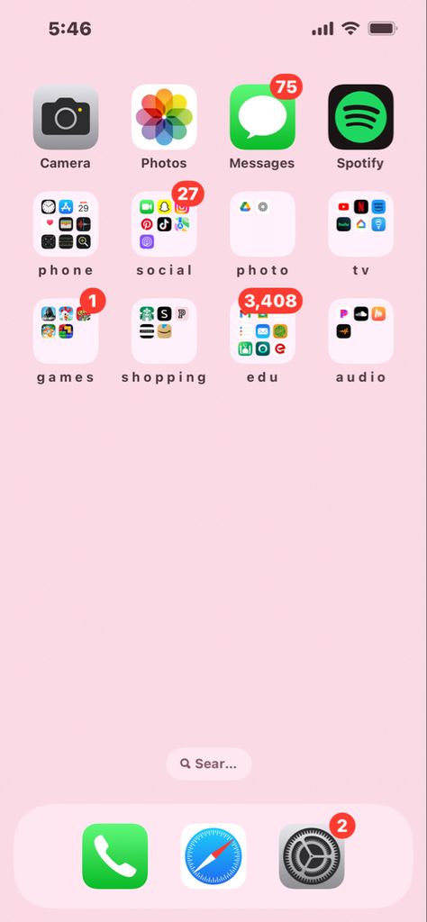 Iphone App Organization Simple, Organizing Phone Apps Aesthetic, Iphone Home Screen Layout Organized, Homescreen Organization, Organize Phone Apps, Folder Organizer, Iphone Layouts, Home Screen Layout, Ios Themes