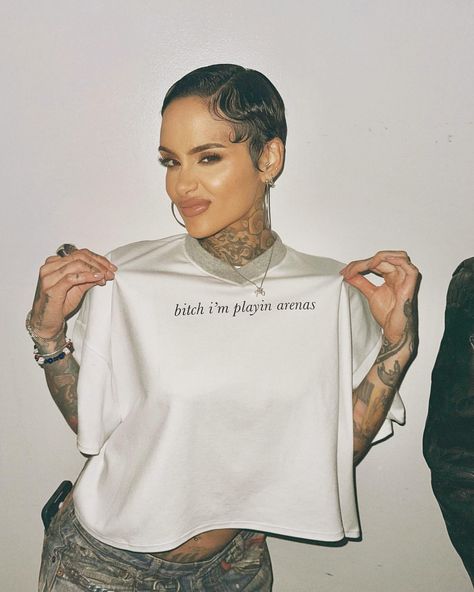 Kehlani | gave it to God and got it back 10 fold ♥️ | Instagram Kehlani Short Hair, Kehlani Distraction, Edgy Pixie Haircuts, Hair Puff, Edgy Pixie, Tomboy Chic, Short Hair Black, Super Short Hair, Kehlani