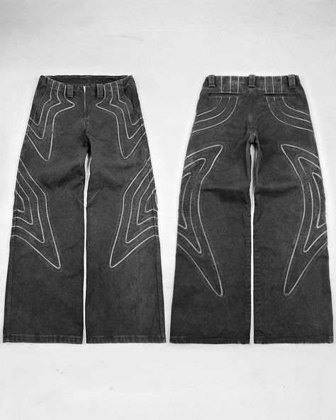 PXX-031 Pants (SAMPLE) | Instagram Pant Art Ideas, Y2k Pants Diy, Baggy Jeans Design Ideas, Pants Graphic Design, Custom Baggy Jeans, Denim Bleach Art, Custom Clothes Streetwear, Baggy Jeans Drawing, Baggy Jeans Design