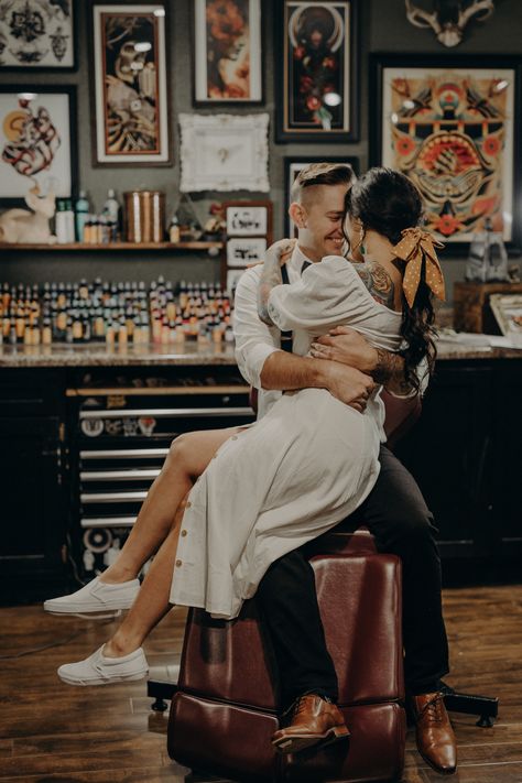 Couples Tattoo Photoshoot, Tattoo Shop Couple Photoshoot, Tattoo Wedding Photoshoot, Tattoo Shop Wedding, Tattoo Couple Photoshoot, Tattoo Shop Engagement Photos, Tattoo Engagement Photos, Tattoos At Wedding, Tattoo Shop Photoshoot