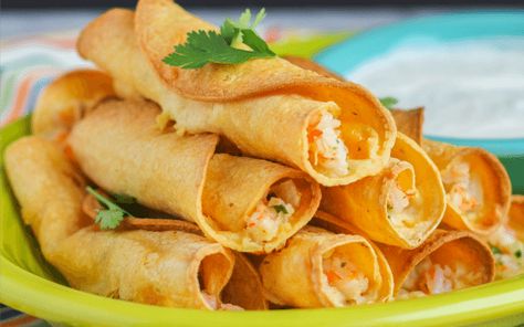 Baked Shrimp Taquitos with Creamy Dipping Sauce - United Dairy Industry of Michigan Shrimp Taquitos Fried, Ranchera Sauce, Shrimp Taquitos, Air Fried Shrimp, Bake Shrimp, Creamy Salsa Verde, Superbowl Food Appetizers, Seafood Ideas, Creamy Dipping Sauce