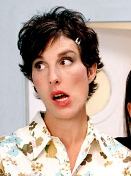 Tamsin Greig, Painting Reference, Cheap Wine, Black Book, Celeb Crushes, Black Books, Friday Night, Best Quotes, Tv Shows