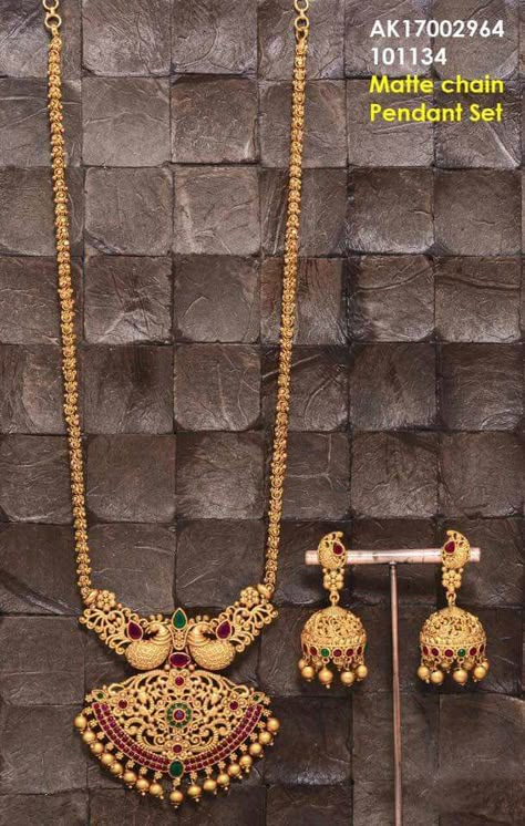 Online 1 gram jewellry Elegant Fashion Wear, Gold Jewelry Simple Necklace, Antique Jewellery Designs, Gold Chain Design, Gold Necklace Indian Bridal Jewelry, Gold Necklace Simple, Gold Jewelry Stores, Antique Jewelry Indian, Gold Pendant Jewelry