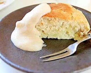 Sugar-Free Banana Cake Made with Shio-Koji and Amazake Recipe by cookpad.japan - Cookpad Amazake Recipe, Banana Whipped Cream, Shio Koji, Dairy Free Whipped Cream, Pacific Islander, Ethnic Food, Special Desserts, Banana Cream, Banana Recipes