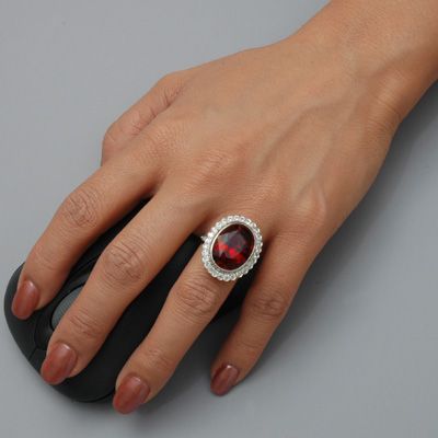 Each gemstone has its own distinctive set of rituals to be followed while wearing it for the first time. Hessonite gemstone wearing method https://wa.me/919216116688 Hessonite Ring, Custom Wedding Ring, How To Focus Better, Custom Wedding Rings, Hessonite Garnet, Garnet Ring, Garnet Rings, Garnet Gemstone, Precious Gems