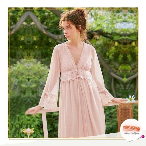 ❁ Are you looking for unique lingerie favors for your special day? So excited to share the latest addition to my shop. Check our items on : https://sudadech.etsy.com Short Graduation Dresses, Vintage Pajamas, Nightgown Sets, Mini Prom Dresses, Prom Dresses With Pockets, Vintage Nightgown, Night Dress For Women, Mini Dress Fashion, Ruffles Fashion