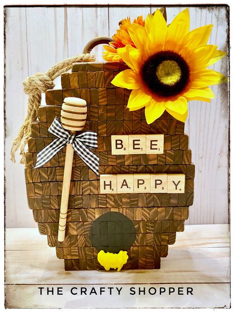 Jenga Easter Crafts, Easter Dollar Tree Crafts, Dollar Tree Bee Crafts, Diy Bee Decorations, Dollar Tree Summer Crafts, Jenga Block Crafts Diy Dollar Tree, Dollar Tree Spring Crafts, Dollar Tree Spring Decor, Jenga Block Crafts