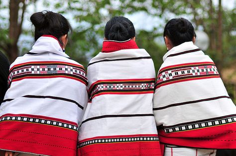 naga textile patterns *hornbill festival, nagaland Direct Action, Northeast India, Boho Life, Ganesha Art, Coachella Festival, Indian Embroidery, Shawl Pattern, Asian Outfits, South Asia