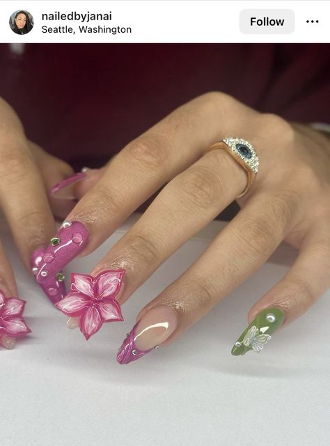 Valentine Nails, Nails Design With Rhinestones, Dream Day, Short Square Acrylic Nails, Really Cute Nails, Kawaii Nails, Square Acrylic Nails, Fire Nails, Pretty Acrylic Nails