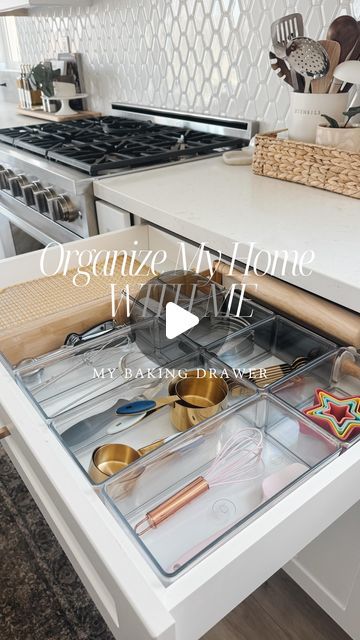 chantell joy | amazon finds & home organization on Instagram: "We recently had a huge outbreak of ants *🤢* in our home so I needed to clean out a few of our drawers. Our baking drawer never got officially organized when we moved in, so I took the opportunity to use my favorite @idlivesimply bins to get it ready for all our summer baking! 🥧   The organizer in me must tell you that highly recommend organizing each drawer with individual bins that can match your needs vs the one size fits all drawers ones. Building a drawer out is one of my favorite things to do on the job at @simplyorganizedco !  Now that it’s finished, here’s to hoping those pesky 🐜 leave us alone! 😅  - -   #organizing #organizedhome #baking #summerbaking #homeorganization #asmr #iDesign #iDLiveSimply #MyiDesign #LiveSi Baking Drawer, Summer Baking, Kitchen Drawers, My Favorite Things, Amazon Finds, Kitchen Organization, Our Home, New Kitchen, Ants