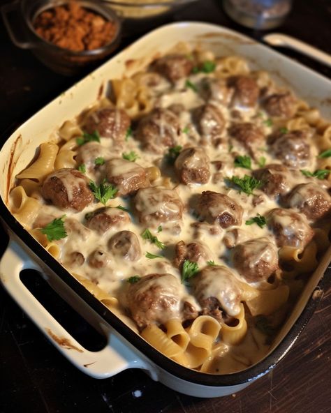 Meatball Noodle Bake, Noodle Bake, Meatball Recipes Easy, Beef Casserole Recipes, Holy Moly, Beef Recipes Easy, Easy Casserole Recipes, Beef Recipes For Dinner, Beef Dinner