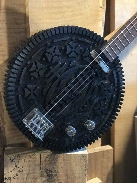 Electric Oreo Custom Bass Guitar, Funny Guitar, Custom Bass, Instruments Art, Electric Guitar Design, Guitar Obsession, Guitar Pics, Unique Guitars, Cool Electric Guitars