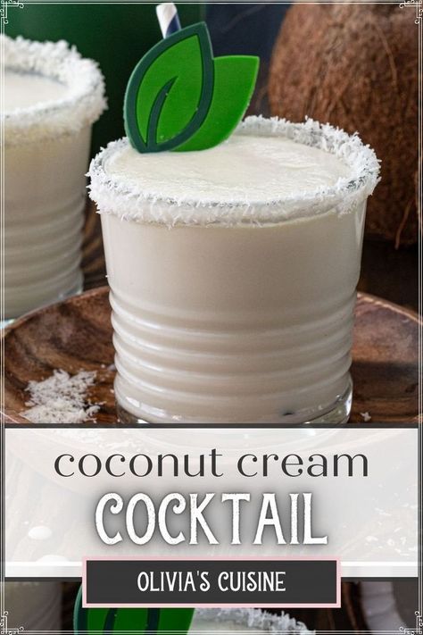 Cool, creamy and oh so delicious, this Batida de Coco is a classic Brazilian beach cocktail and for good reason! It is like drinking a boozy coconut milkshake! Whip this up in no time with only a few ingredients and a blender. You can make it in a big batch for serving to a crowd at a party too! Istanbul Recipes, Coconut Vodka Cocktails, Coconut Milk Cocktail, Coconut Milk Drink, Coconut Milkshake, Coconut Vodka, Coconut Cocktail, Blended Cocktail, Creative Cocktails