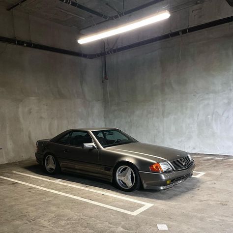 Mercedes 500 Sec, Illegal Street Racing, Mercedes Sl55, Mercedes Sl500, Mercedes R129, Crazy Cars, Underground World, Mercedes Sl, Euro Cars