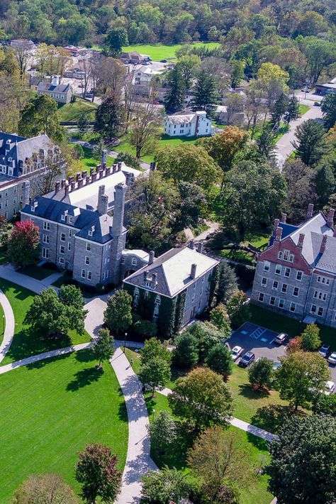 Learn more about the campus and community of Blair Academy, including campus policies, buildings and more. Blair Academy, Boarding School Aesthetic, School Campus, Junior Year, School Aesthetic, Boarding School, Dream Board, Lei, The Neighbourhood