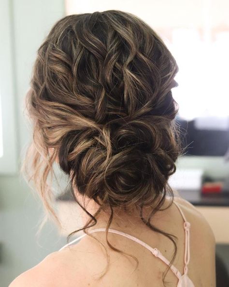 Cute Romantic Wavy Updo Wavy Updo, Natural Updo, Updos For Long Hair, Side Updo, Wavy Wedding Hair, Hair Adviser, Twist Bun, Bun Updo, Cute Hairstyle