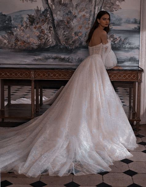 Fairy Tail Wedding Dress, Tail Wedding Dress, Fairy Tail Wedding, Marriage Ideas, Wedding Dress Gallery, Dress Gallery, Yes To The Dress, Daily Style, Couple Aesthetic