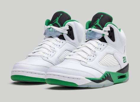 Air Jordan 5 "Lucky Green" Releases February 2024 Jordan Verdes, Lucky Green Outfit, Nike Casual Shoes, Ice Blue Color, Nike Casual, White Jordans, Womens Air Jordans, 2024 Color, Lucky Green