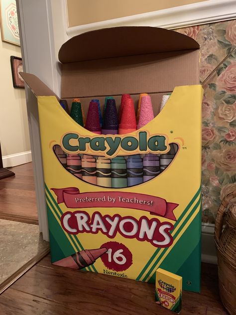 Classroom Reward System, Unicorn Paint, Jumbo Crayons, Exhibition Ideas, Vbs 2023, Graduation Crafts, Art Classroom Decor, Classroom Rewards, Art Birthday Party