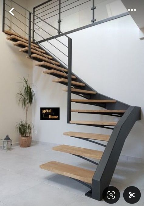 Pagar Modern, Steel Stairs Design, Stair Design Architecture, Modern Stair Railing, Staircase Design Modern, Stairs Design Interior, Escalier Design, Metal Stairs, Exterior Stairs