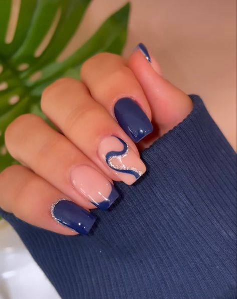 Navy Nails Design, Square Gel Nails, Blue Prom Nails, Gold Gel Nails, Navy Nails, Formal Nails, Blue Acrylic Nails, Christmas Gel Nails, Simple Gel Nails